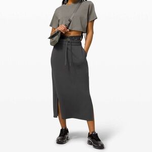 Lululemon Bound to Bliss Skirt Graphite Grey - Size 4